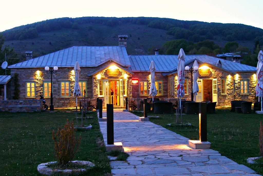 Linouria Hotel Nimfaíon Exterior foto